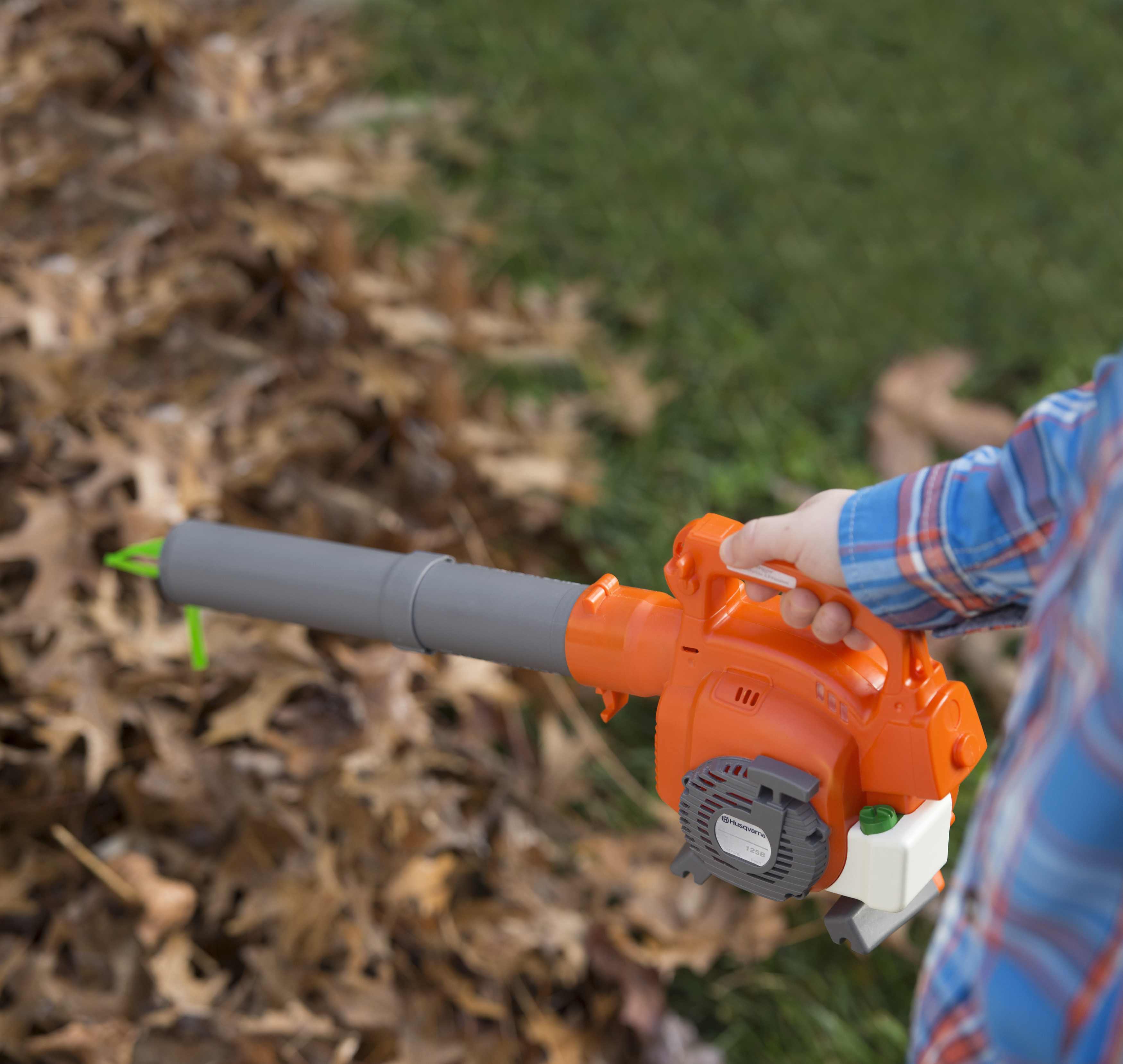 Toy Leaf Blower image 3